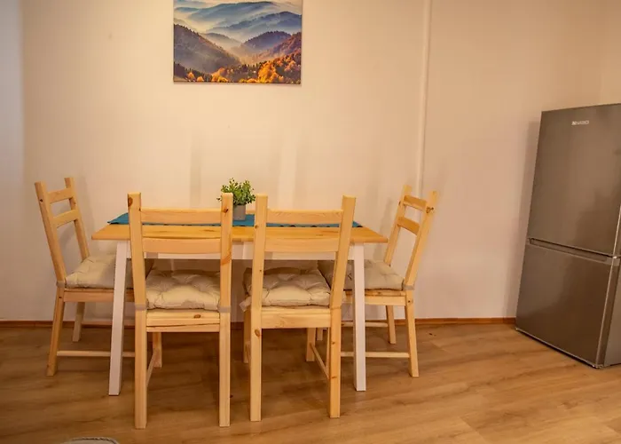 Cozy Tyrolean Old Town Studio